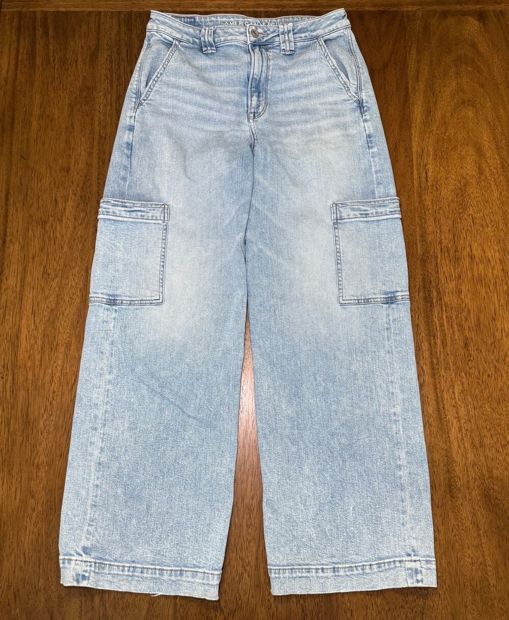 American Eagle Super High-Rise Baggy Wide-Leg Cargo Jeans – Women’s Size 6
